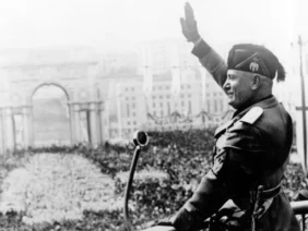 بينيتو موسوليني