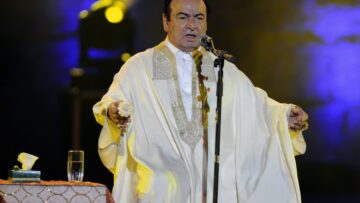 أيقونة الطرب صباح فخري