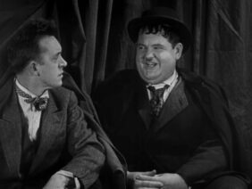 Berth Marks مع لوريل وهاردي – علامات السرير